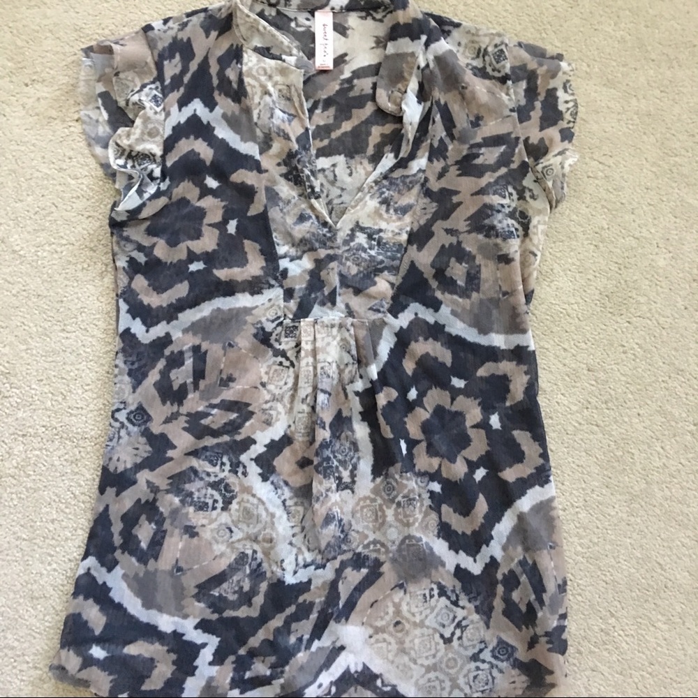 Sweet pea blouse from Evereve